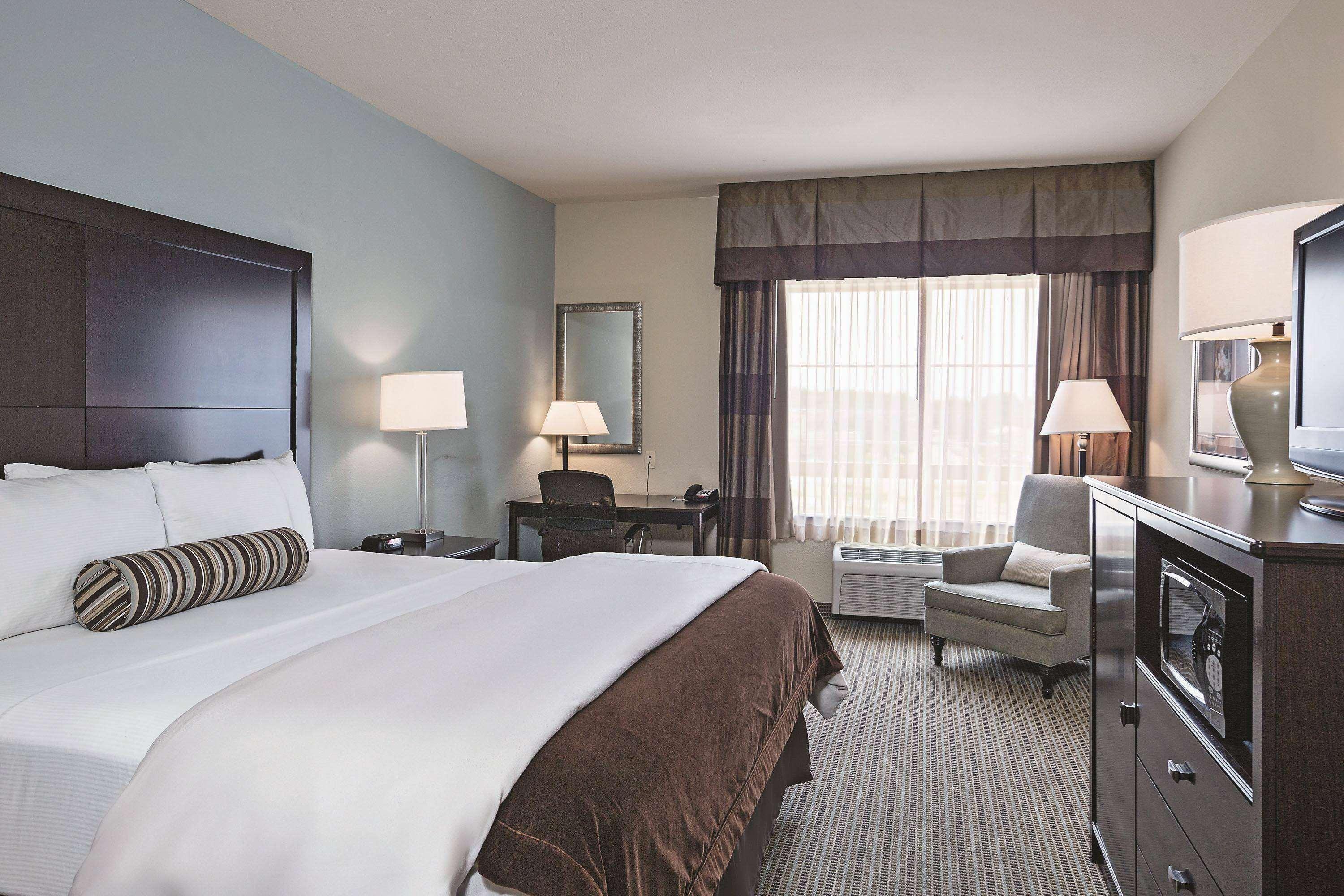Hotel La Quinta By Wyndham Dfw Airport West - Euless Esterno foto
