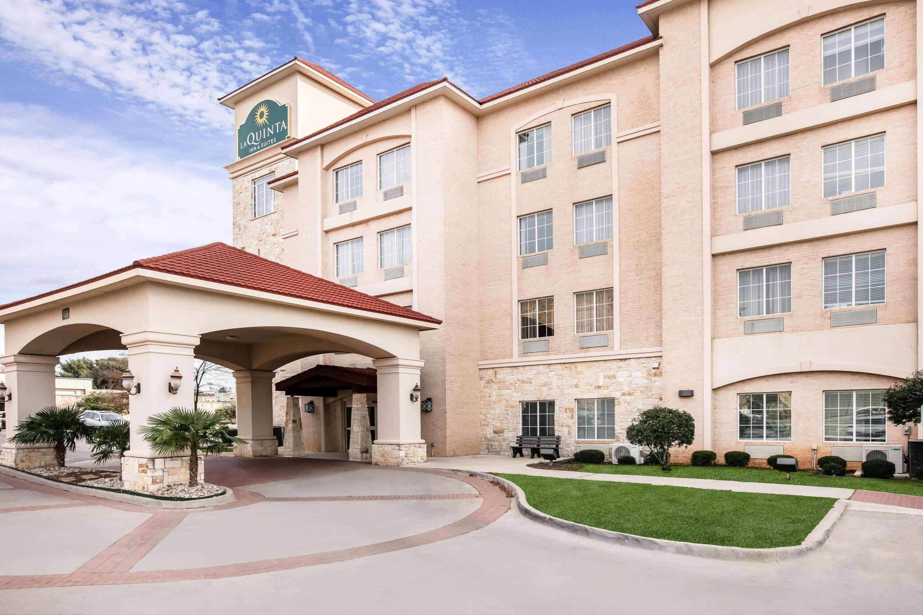 Hotel La Quinta By Wyndham Dfw Airport West - Euless Esterno foto