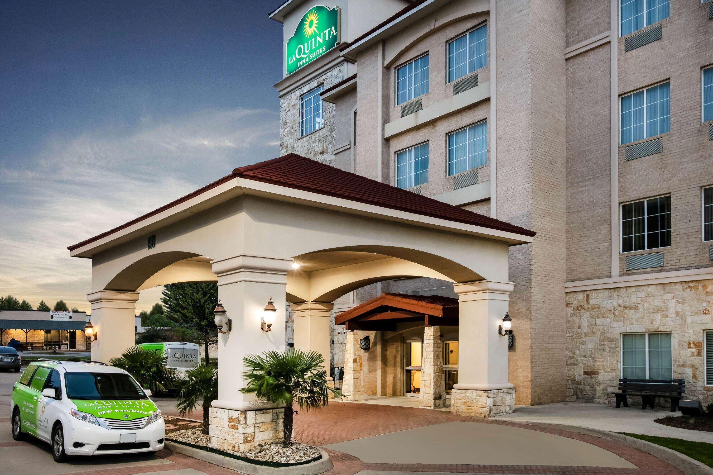 Hotel La Quinta By Wyndham Dfw Airport West - Euless Esterno foto