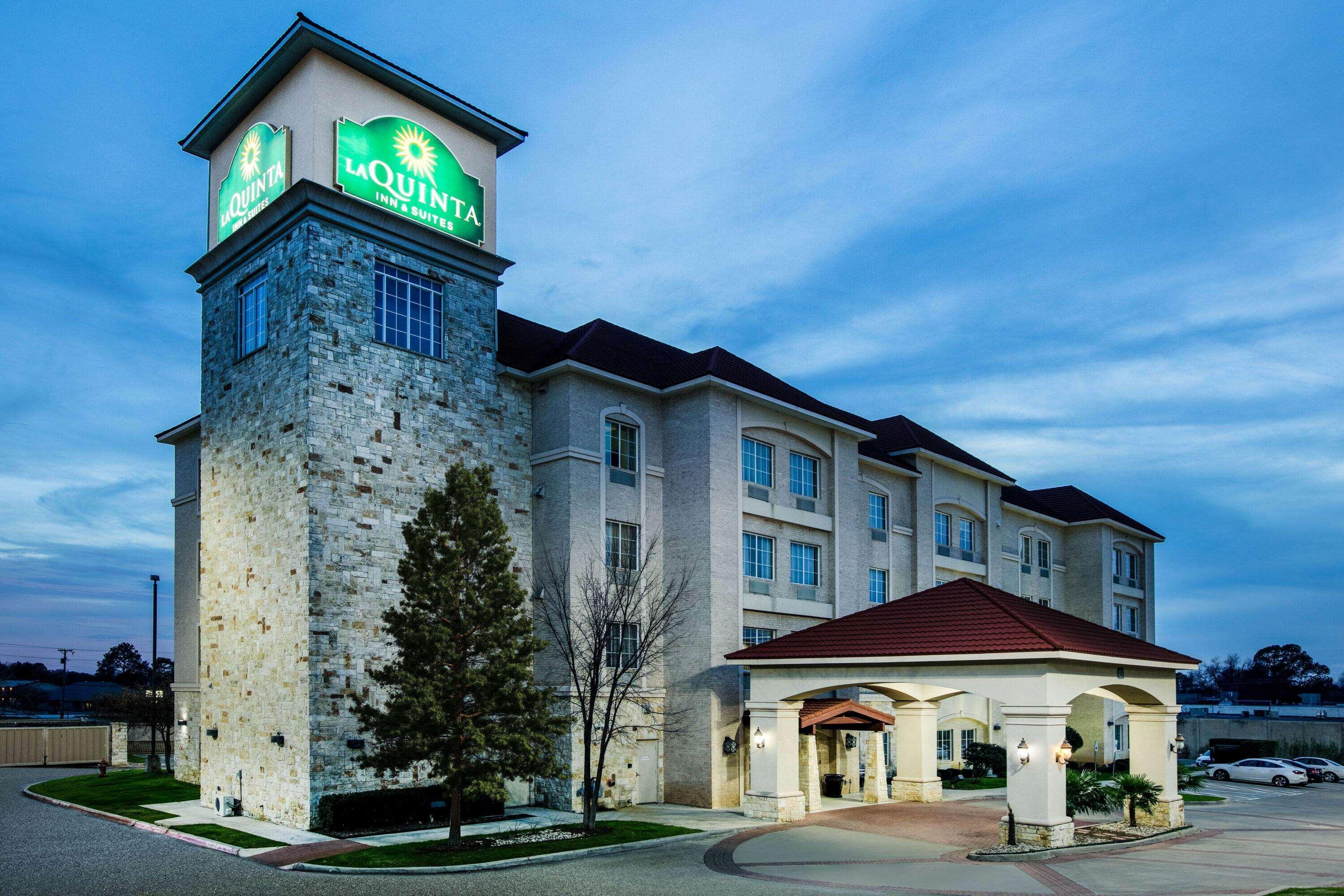 Hotel La Quinta By Wyndham Dfw Airport West - Euless Esterno foto